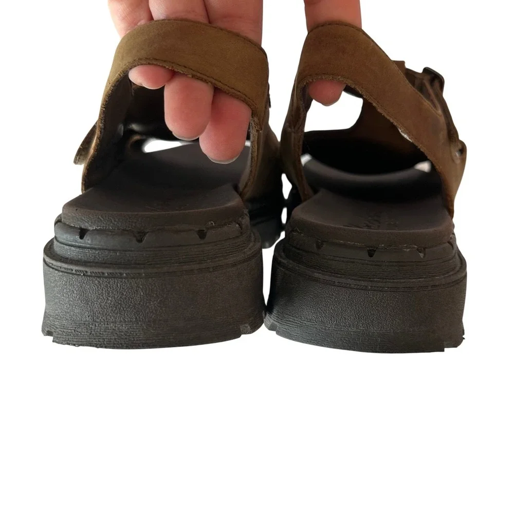 Skechers Fisherman Mens Buckle Leather Sandals Size 10 Brown Chunky Open Toe Y2K